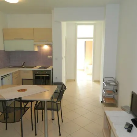 Mihael Apartment Brela Exterior photo