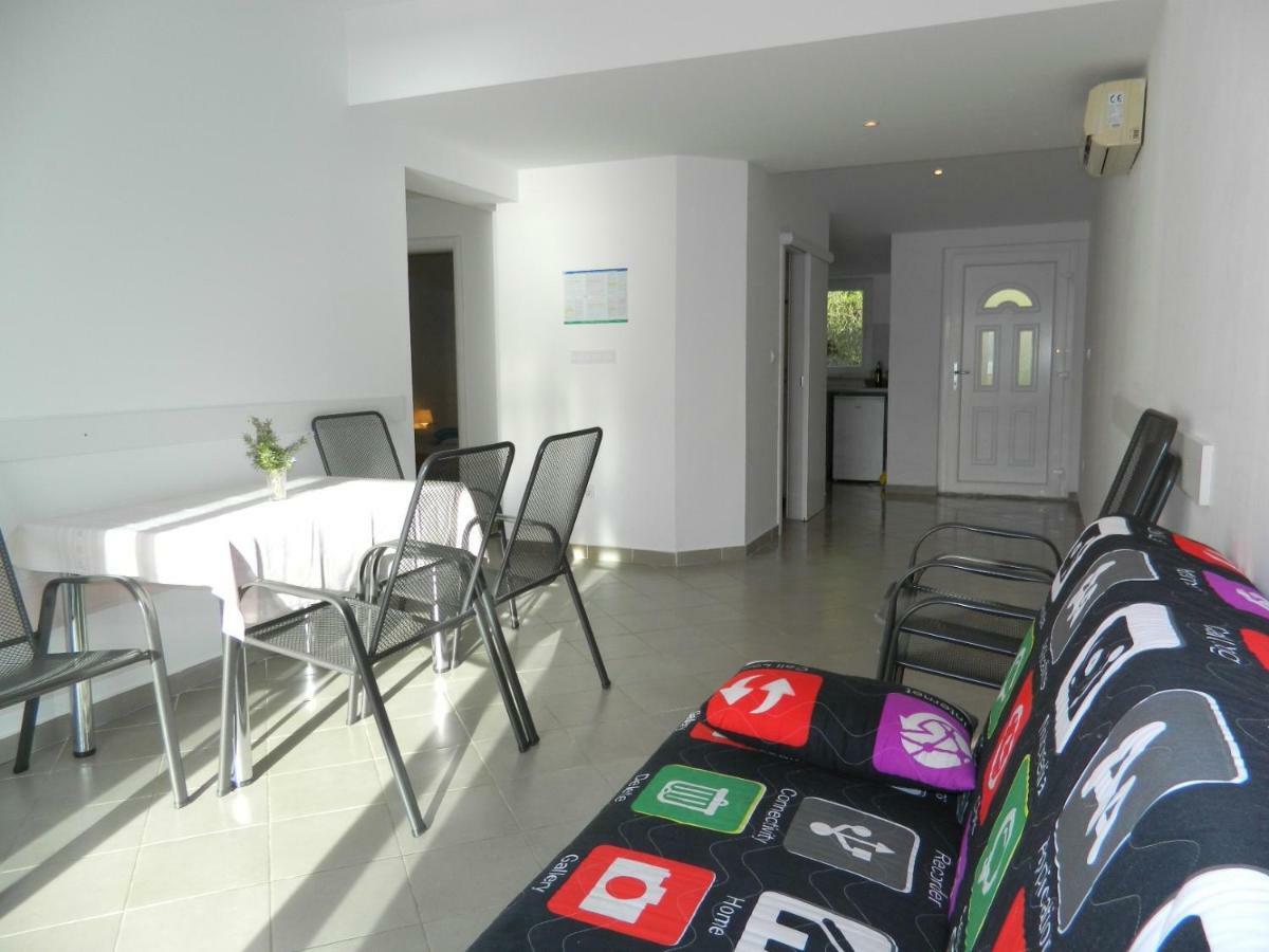 Mihael Apartment Brela
