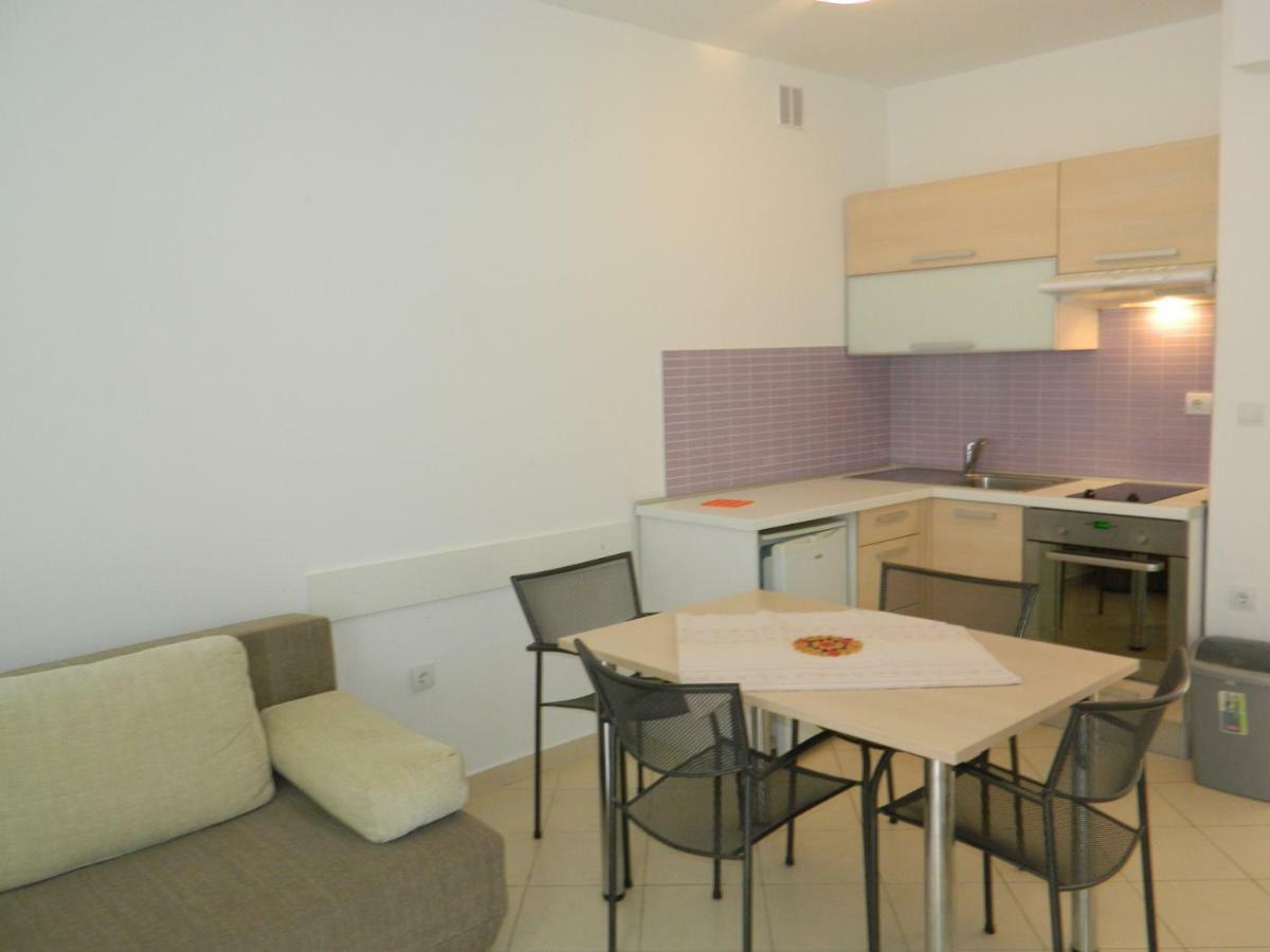 Mihael Apartment Brela